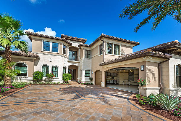 Professional Driveway Pavers in Larch Way, WA